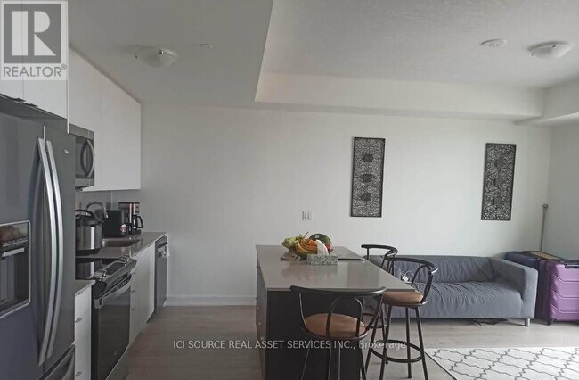 Building Photo - 3200-3200 William Coltson Ave