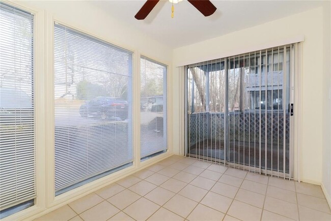 Building Photo - 208 Natchez Trace