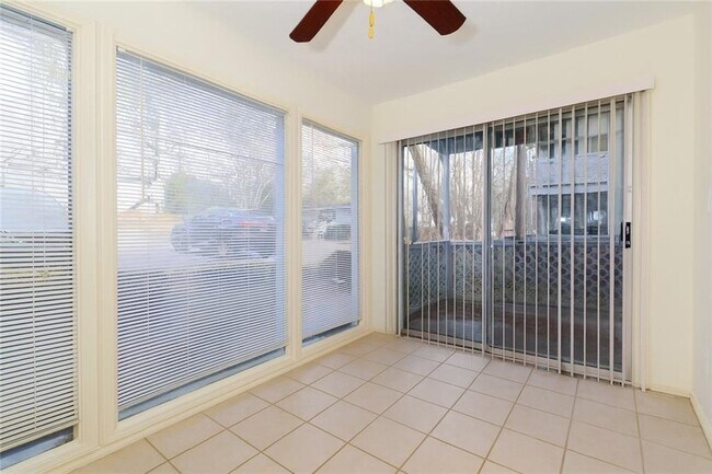 Foto del edificio - 208 Natchez Trace