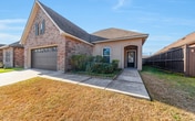 Primary Photo - Gorgeous 3 Bed 2 Bath