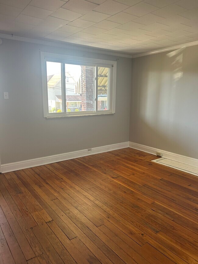 Foto del edificio - 4243 Gladstone St