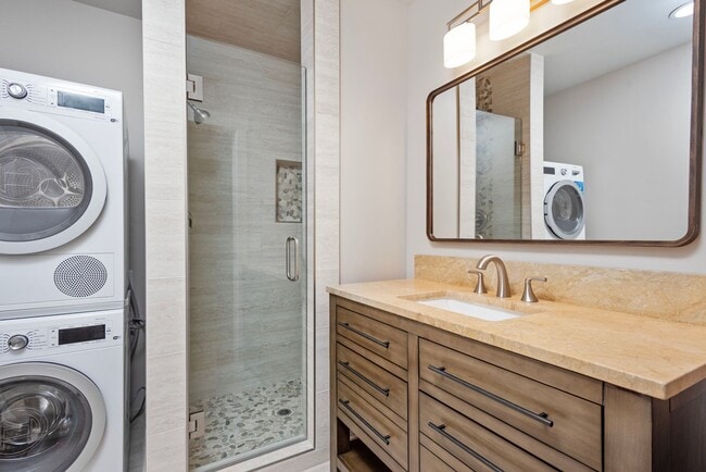 Building Photo - 1 bedroom duplex in Cayucos with ocean views