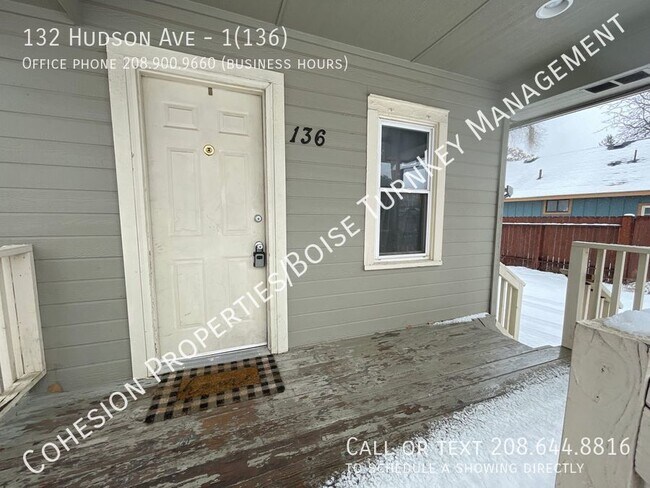 Building Photo - Cute 1 Bedroom Home with a bonus room