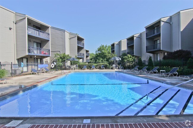 Lexington Village Apartments Reviews Lexington Village Apartments Reviews
