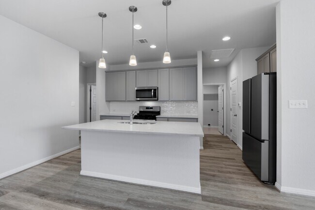 Building Photo - 453 Chaste Tree Dr