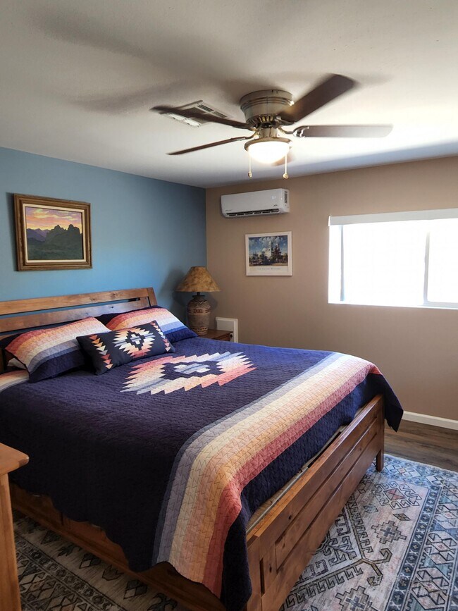 Foto del edificio - 5725 S Marshall Pl