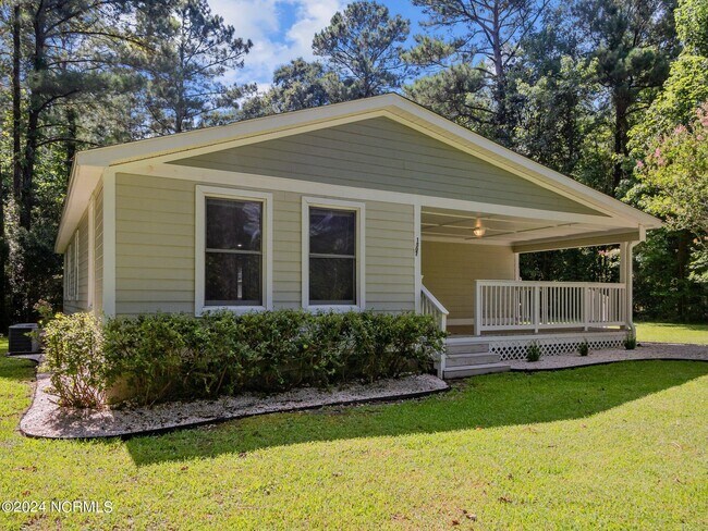 Foto del edificio - 1507 Murrill Hill Rd