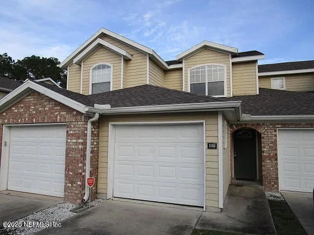 Foto del edificio - 10200 Belle Rive Blvd