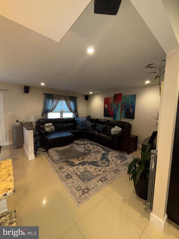 Foto del edificio - 2909 Crafton Dr