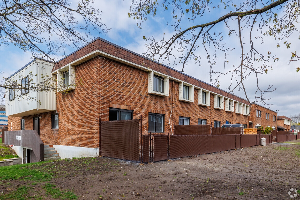 Photo du bâtiment - Place Hurteau