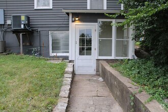 Building Photo - 1732 Laramie St