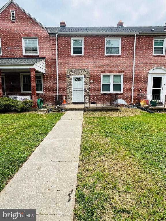 Primary Photo - 3925 Rexmere Rd