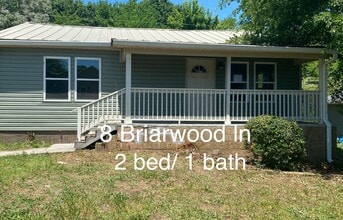 Building Photo - 8 Briarwood Ln