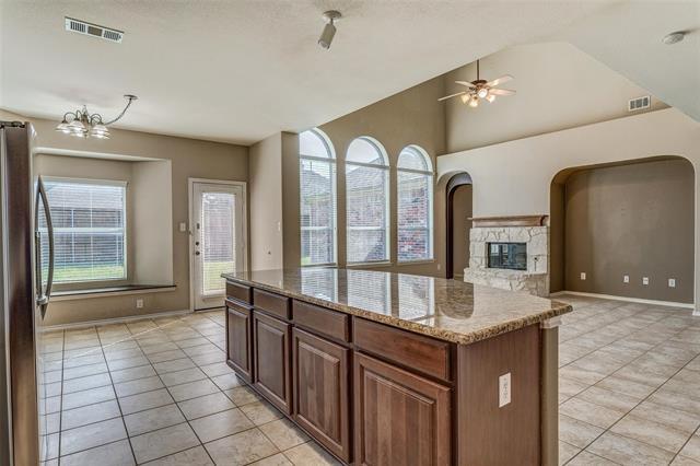 Foto del edificio - 5620 Sky Ridge Dr