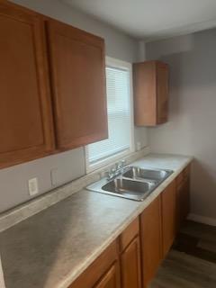 Foto del edificio - 2548 E 96th St