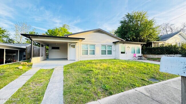 Foto del edificio - 145 3rd St