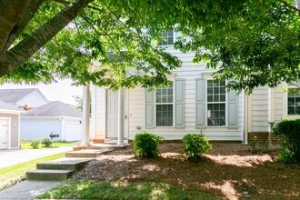 Building Photo - 301 Danbury Ct
