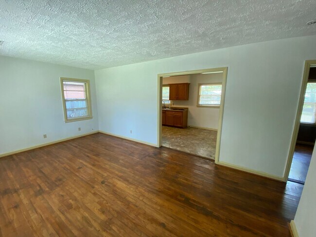 Foto del edificio - 2914 Ramsey Rd