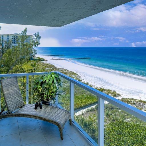 Foto del edificio - 2425 Gulf of Mexico Dr