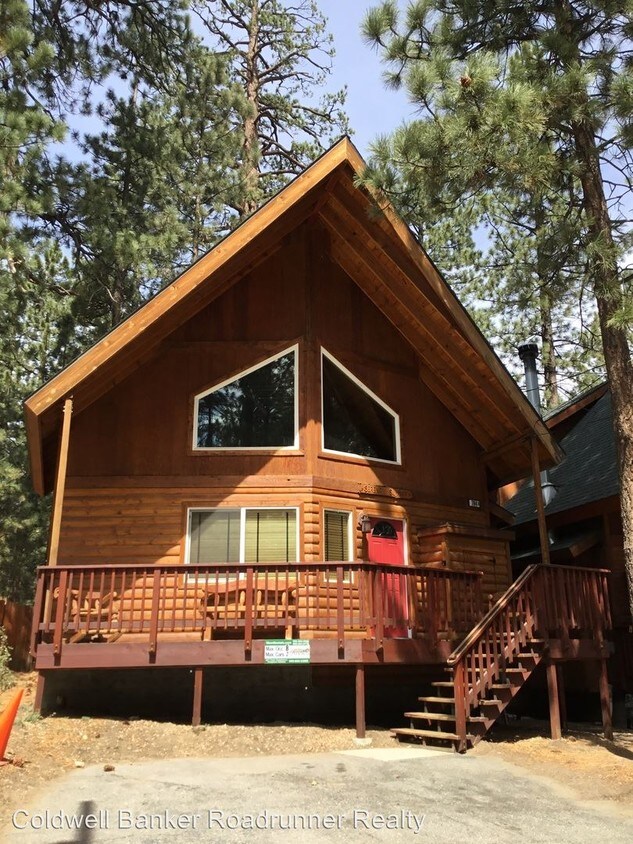 Primary Photo - 3 br, 2 bath House - 764 Summit Blvd