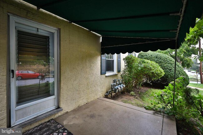 Foto del edificio - 612 Shoemaker Ave