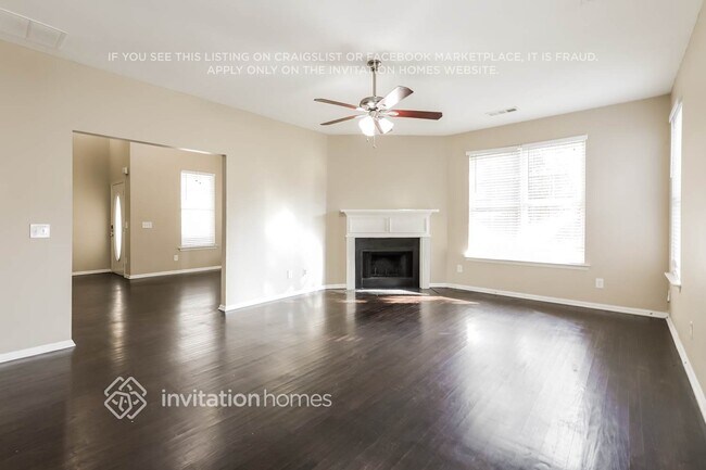 Foto del edificio - 4317 Ben Hill Rd