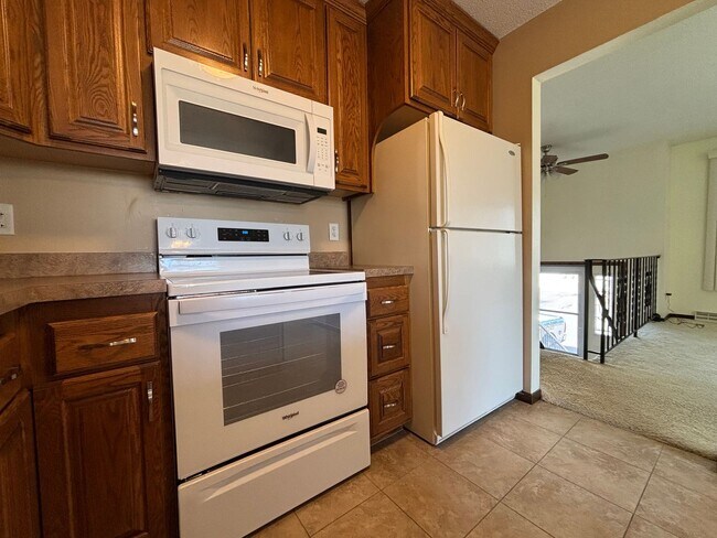 Foto del edificio - 4285 Evergreen Dr