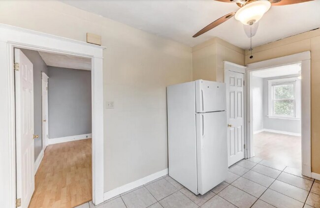 Foto del edificio - 6532 Chamberlain Ave