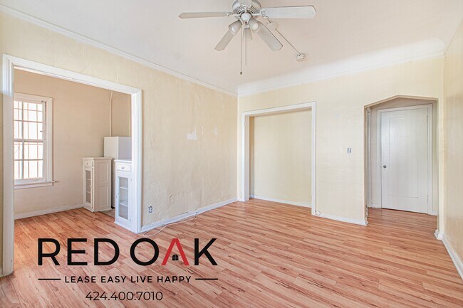 Foto del edificio - 607 1/4 S Dunsmuir Ave-101