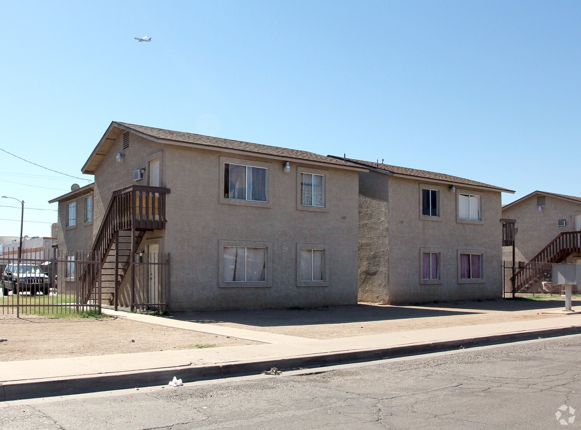 Building Photo - 3105 West Melvin Street