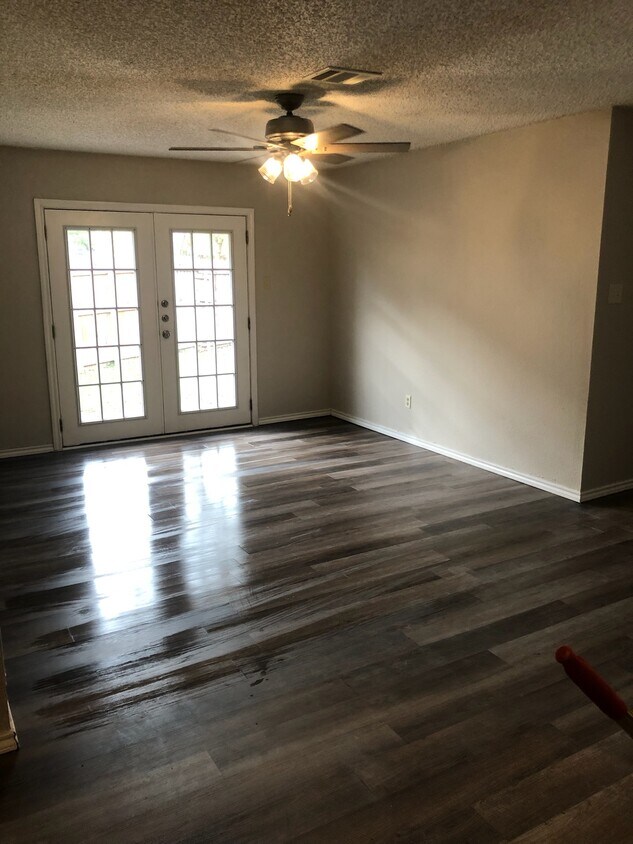 Building Photo - 11914 Metmora Ct