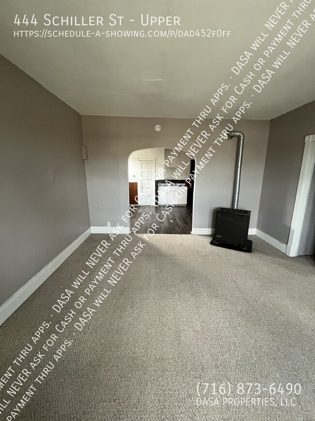 Building Photo - 444 Schiller St