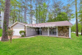 Building Photo - 3838 Willow Wood Way NW