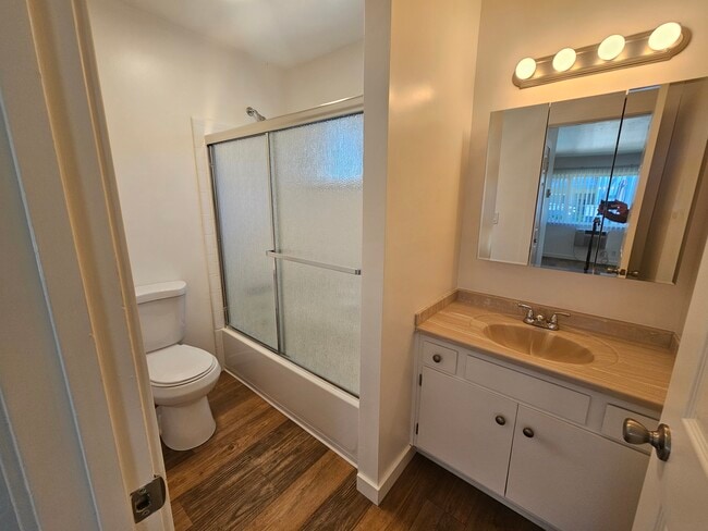 Building Photo - Campbell House