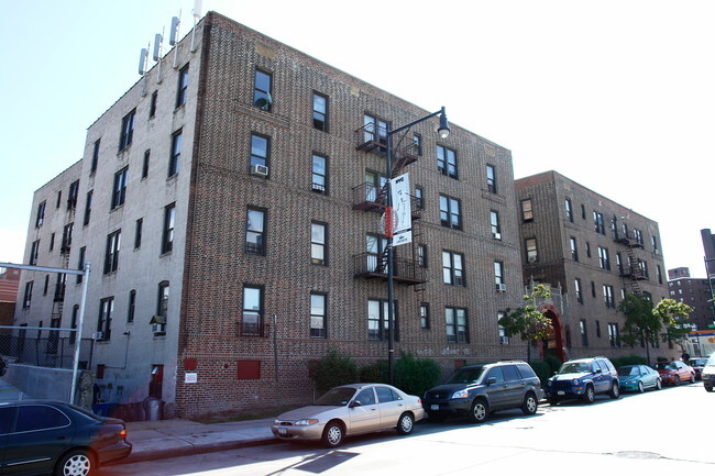 Building Photo - 37-33 College Point Boulevard