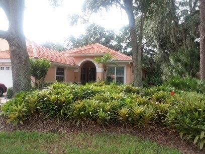 Foto del edificio - 5022 Hanging Moss Ln