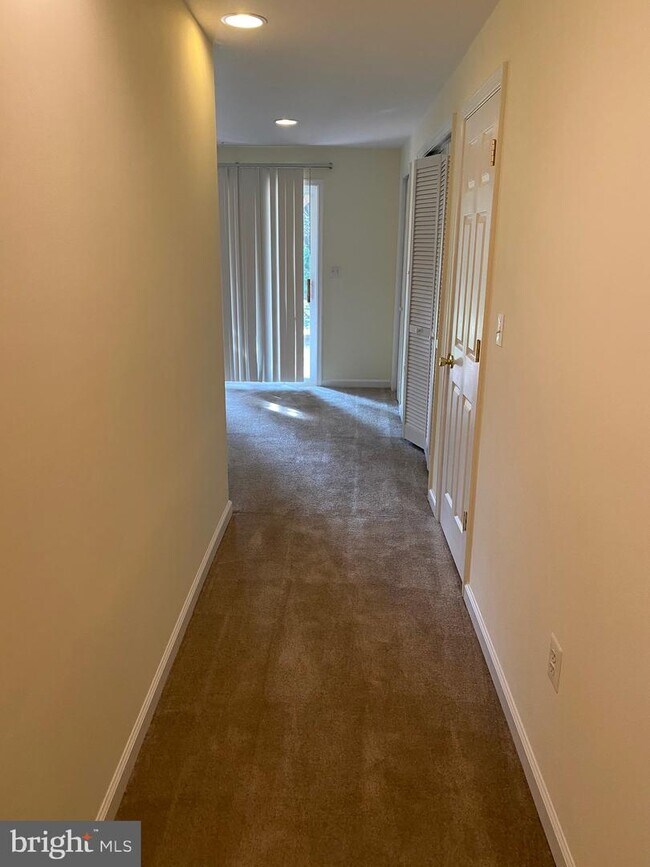 Building Photo - 12906 Boggy Trail Way