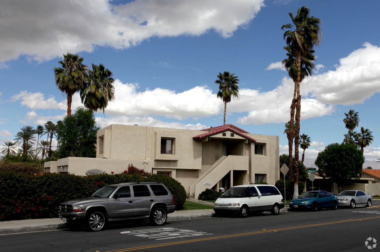 Building Photo - 73420-73430 San Gorgonio Way