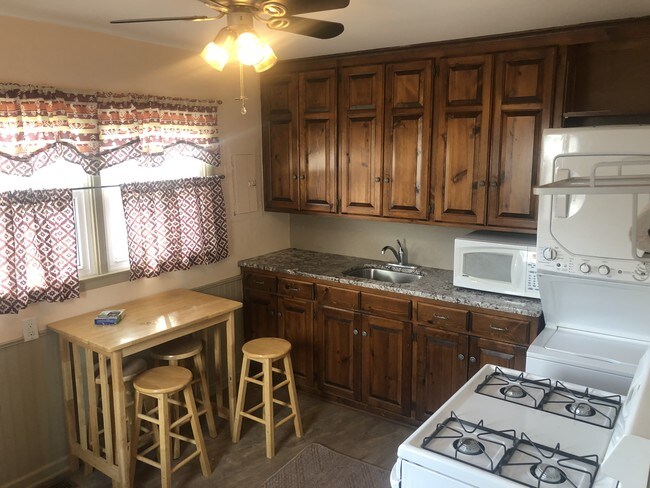 Foto del edificio - 3445 St Paul Ave