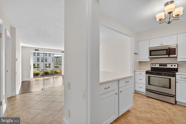 Foto del edificio - 1200-1200 23rd St NW