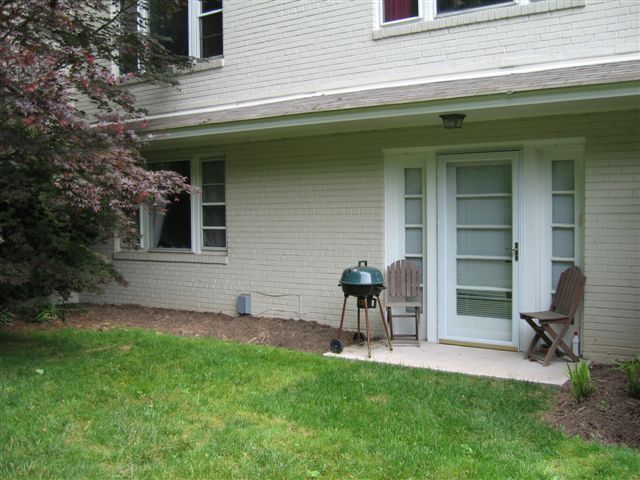 Primary Photo - 5319 Pooks Hill Rd