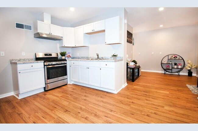 Brand new appliances! - 569 Arundel St