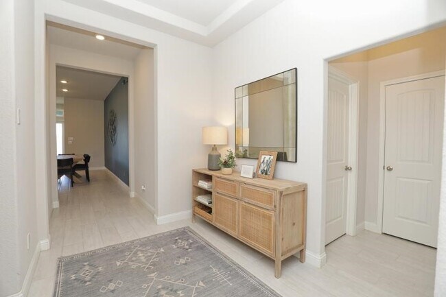 Building Photo - 15335 Leal Rancho Ct