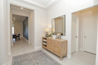 Building Photo - 15335 Leal Rancho Ct