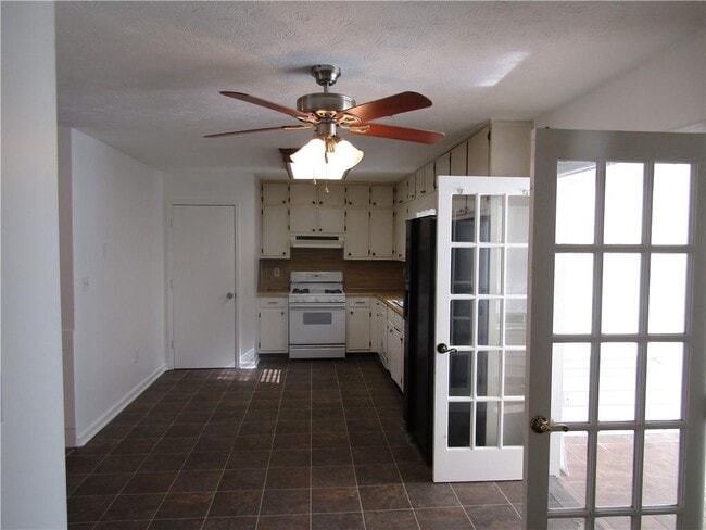 Building Photo - 1106 Westwood Pl SW