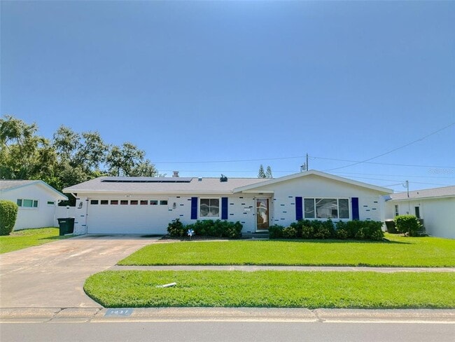Building Photo - 1837 Princeton Dr