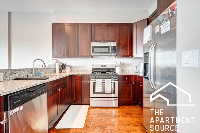 Building Photo - 3509 N Elston Ave