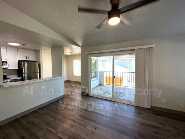 Building Photo - 74621 Shadow Hills Rd