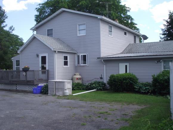 Back of House - 8632 Lodi Covert Townline Rd