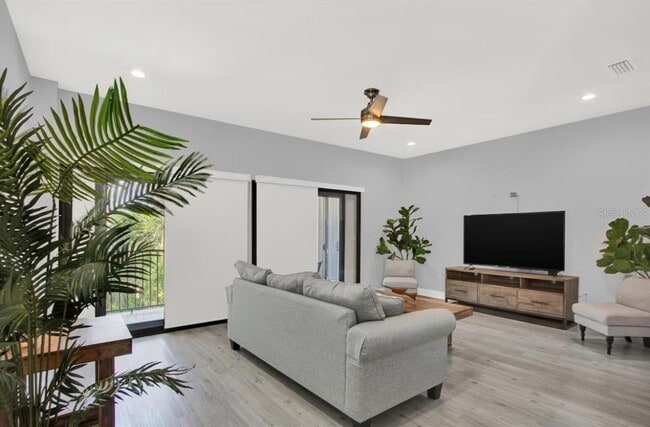 Foto del edificio - 405 S Westland Ave